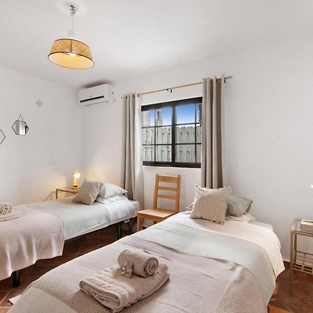 Вилла Casa Lavadeira - Vinhas De Nexe Фару Экстерьер фото