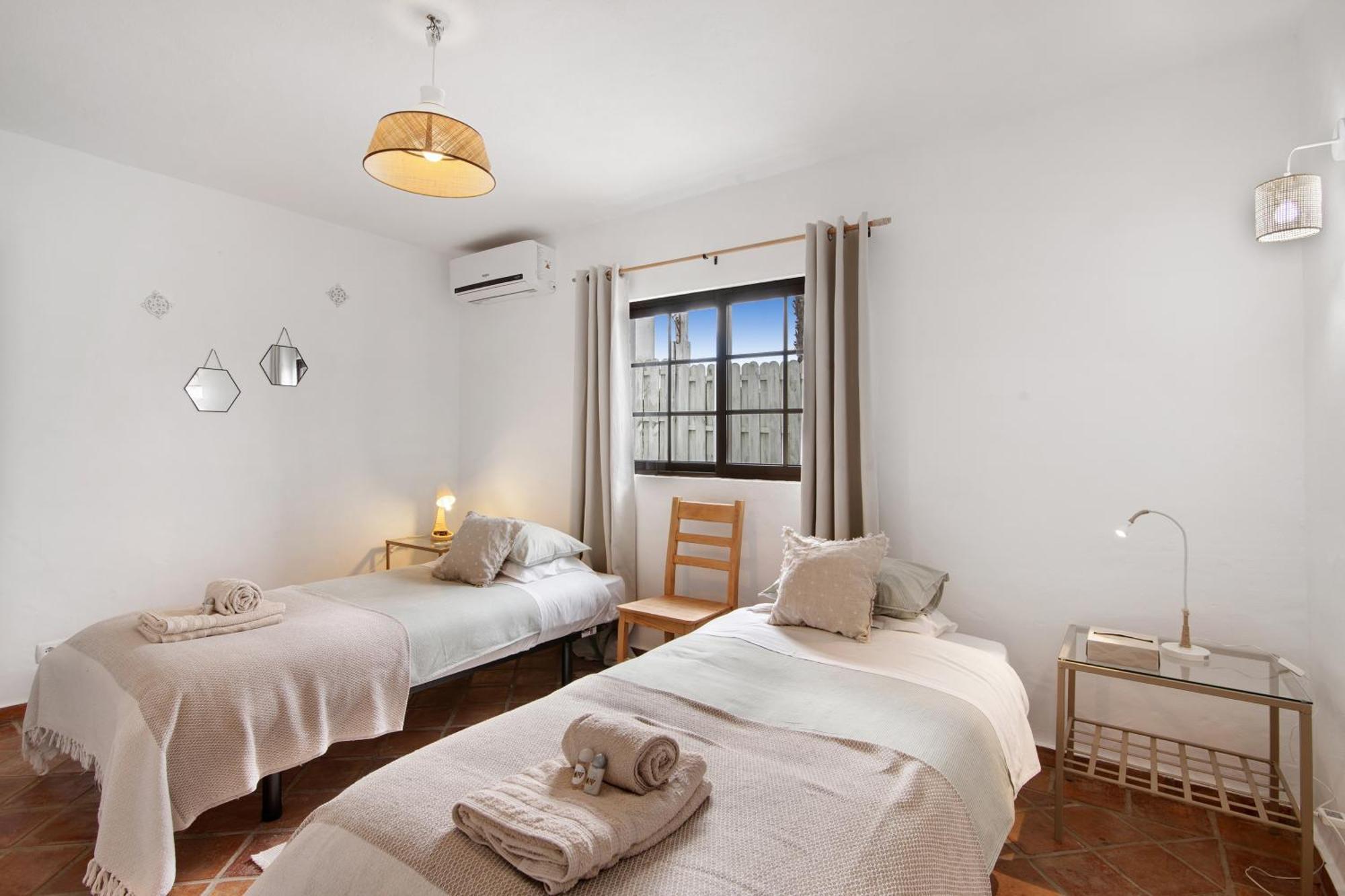 Вилла Casa Lavadeira - Vinhas De Nexe Фару Экстерьер фото