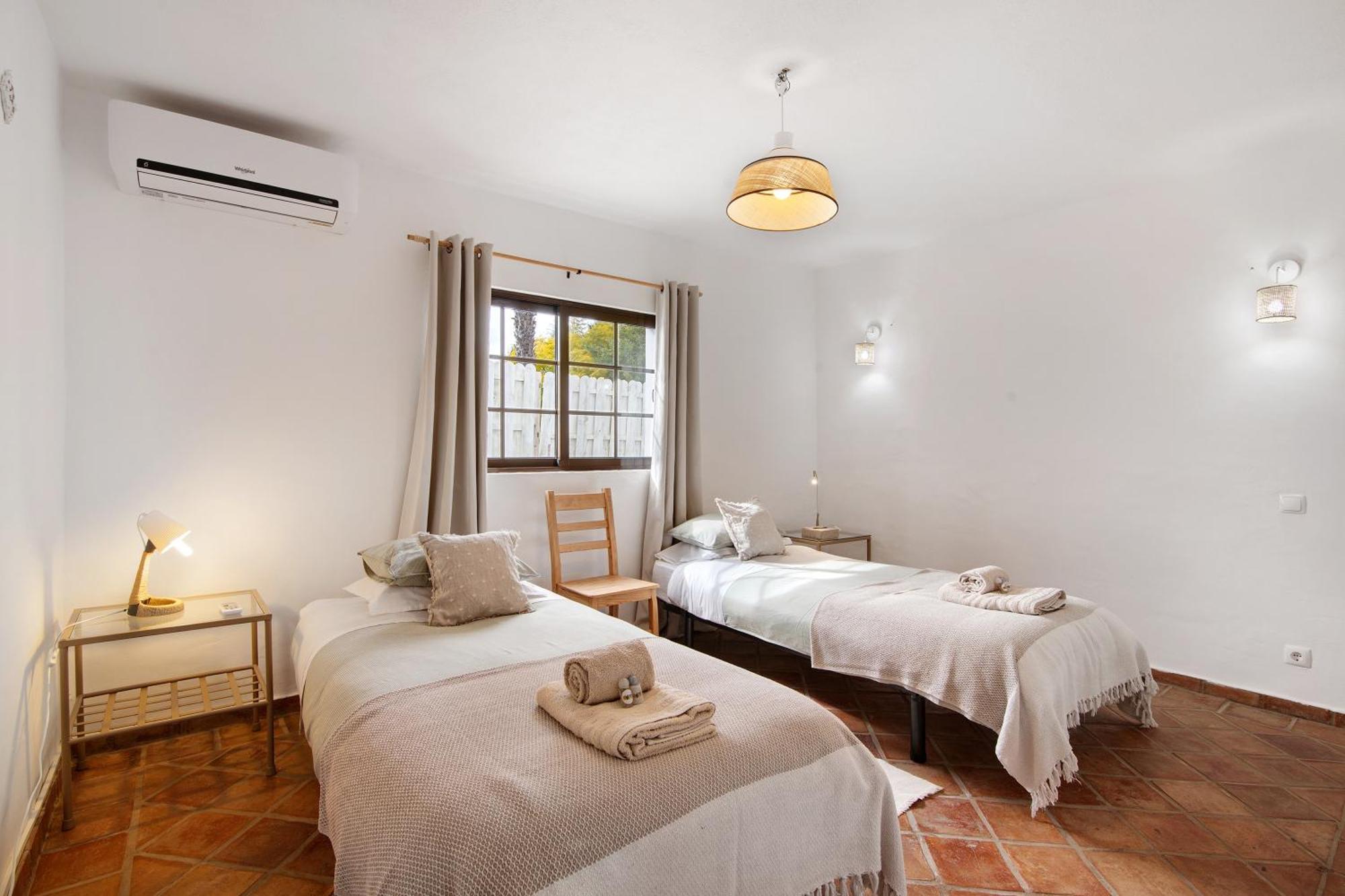 Вилла Casa Lavadeira - Vinhas De Nexe Фару Экстерьер фото